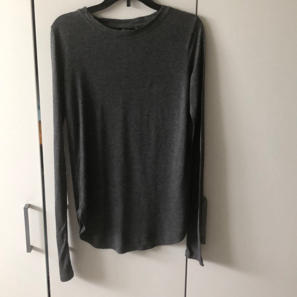 Banana Republic Long Sleeve Tee